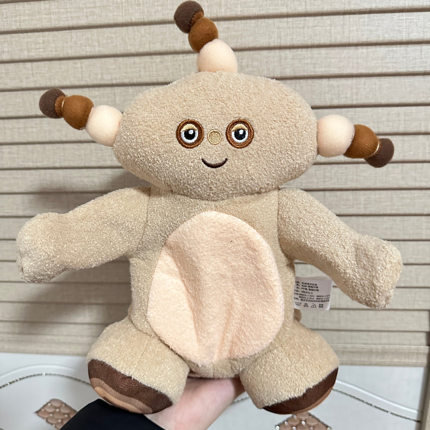 in the Night Garden Makka Pakka Plush Toys Sing and Clap (it can sing makkapakka song)